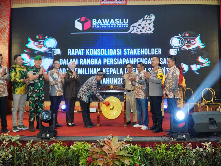 Bawaslu Kampar Gelar Rapat Konsolidasi Stakeholder Dalam Rangka Persiapan Pengawasan Pilkada Serentak 2024